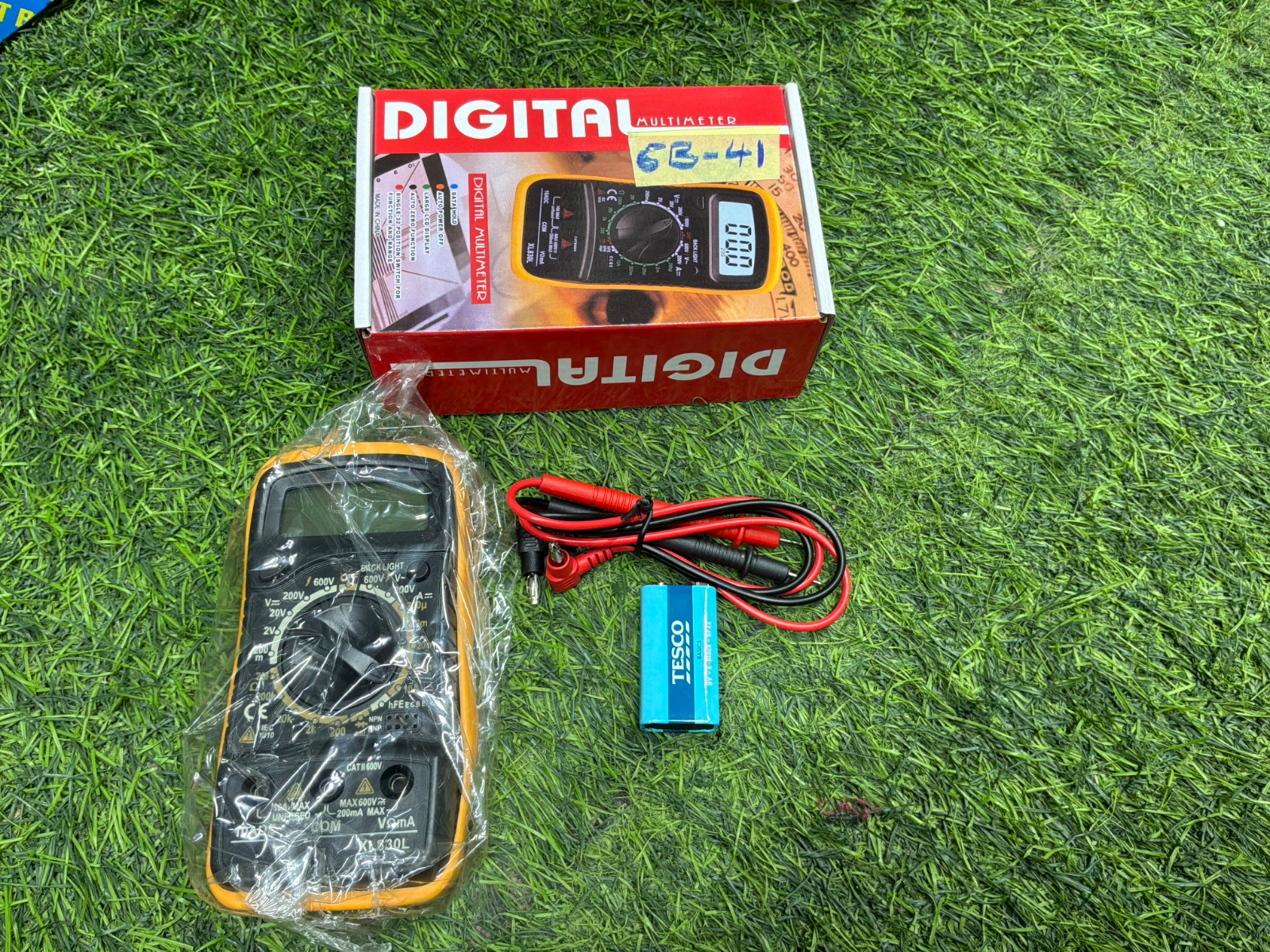 DIGITAL MULTIMETER – XL830L
