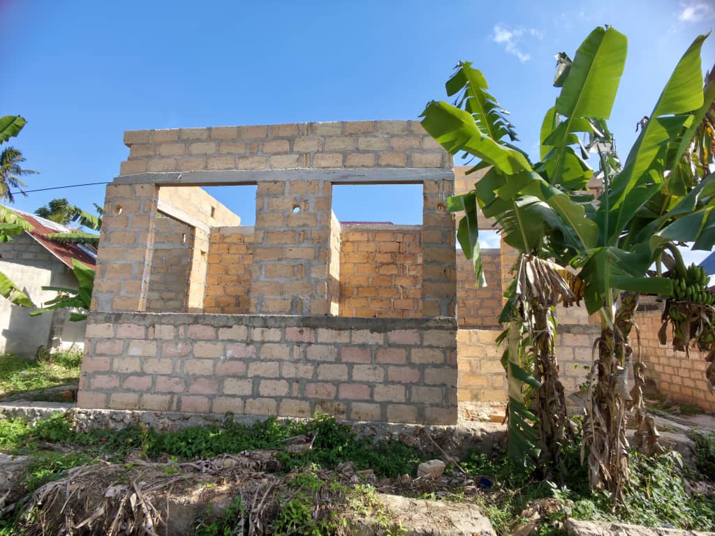 NYUMBA MBUZINI  ZANZIBAR
