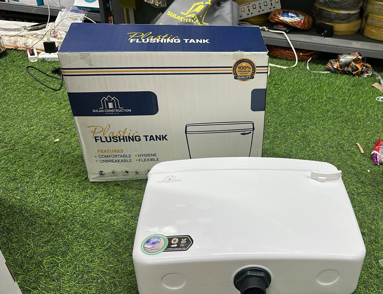 TOILET FLUSHING TANK